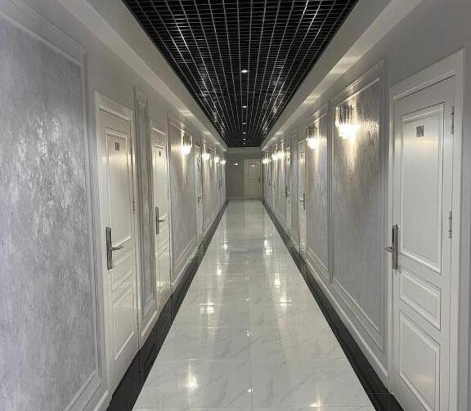 LOBBY JPG
